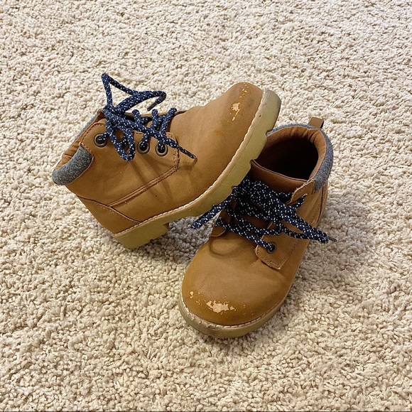 Gymboree sz 11 - Picture 3 of 8